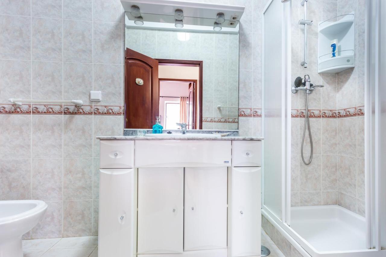 לאגוּ‏ש 3 Marias Garden House B&B מראה חיצוני תמונה