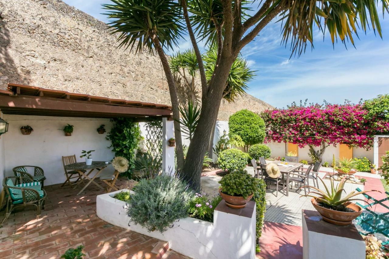 לאגוּ‏ש 3 Marias Garden House B&B מראה חיצוני תמונה